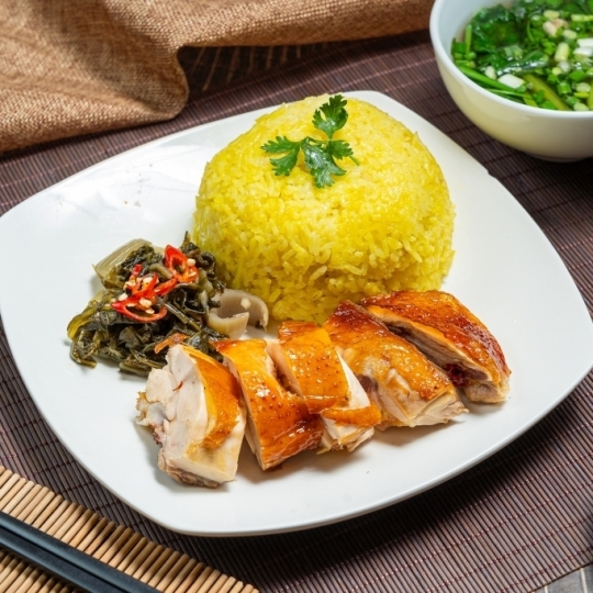 Cơm gà Hải Nam (gà luộc)